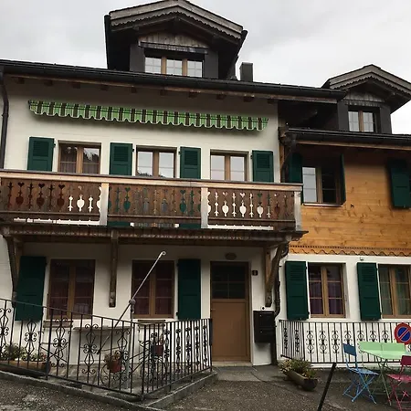 Le Tambour Apartment *
